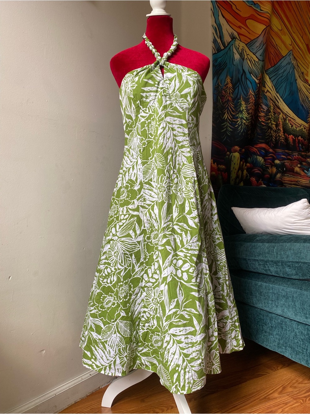 Y2K Robbie Bee Green and White Floral Halter Maxi Dress